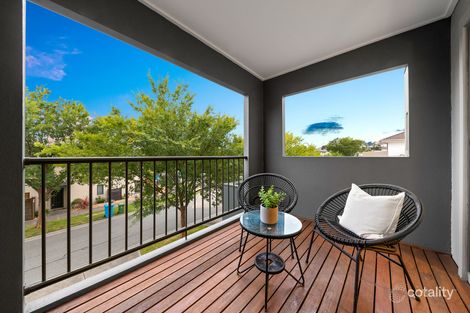 Property photo of 7 Hayman Street Berwick VIC 3806