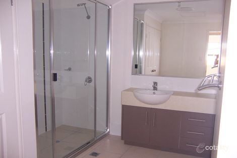 2/10 Guy St, Emerald, QLD 4720