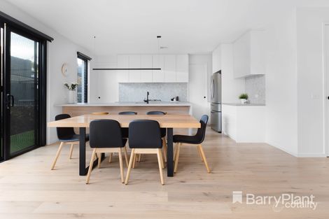 Property photo of 1A/142 Como Parade West Parkdale VIC 3195