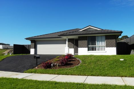 Property photo of 31 Voyager Street Wadalba NSW 2259