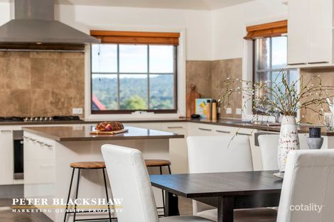 Property photo of 38 Moonbi Crescent Isabella Plains ACT 2905