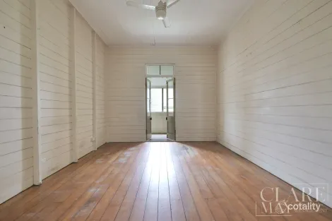 Property photo of 15 Salisbury Road Ipswich QLD 4305