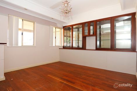 Property photo of 8 Lancaster Place Maddington WA 6109