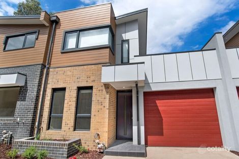 Property photo of 14 Aviary Grove Thornbury VIC 3071