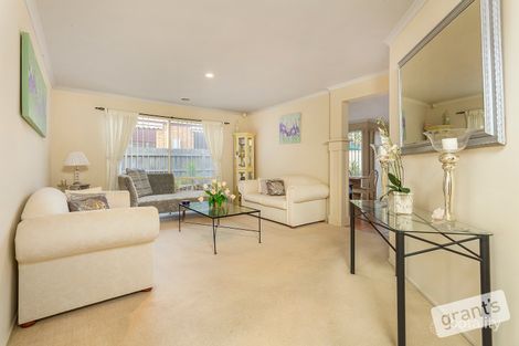 Property photo of 9 Crabill Walk Narre Warren South VIC 3805