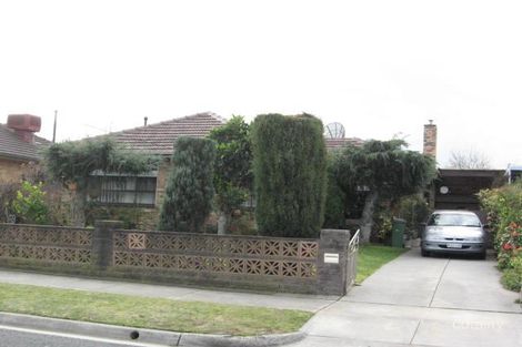 5 Taranto Dr, Noble Park, VIC 3174