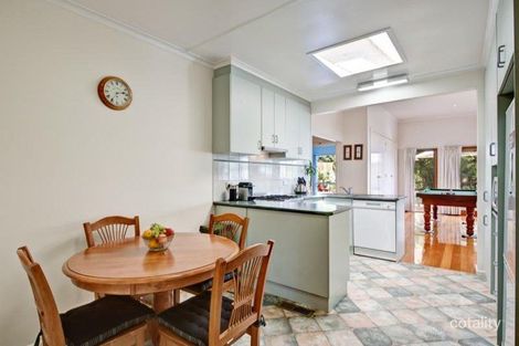 Property photo of 10 Glika Street Donvale VIC 3111