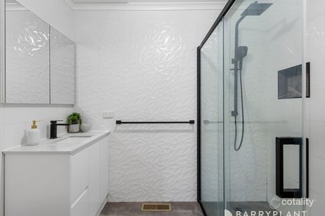 Property photo of 78 Kidderminster Drive Wantirna VIC 3152