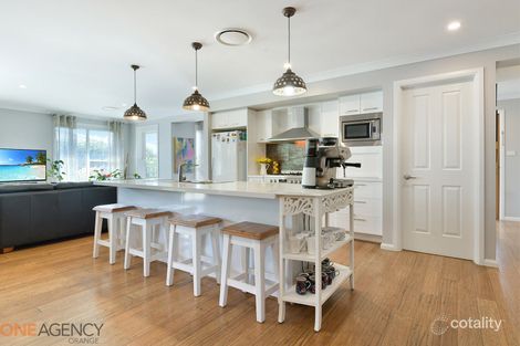 Property photo of 49 Pippin Way Orange NSW 2800