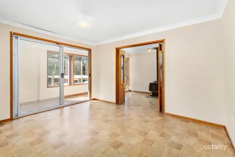 Property photo of 12 Saddleback Mountain Road Kiama NSW 2533