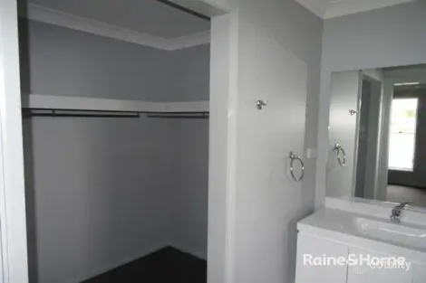 Property photo of 115A Canterbury Drive Raworth NSW 2321