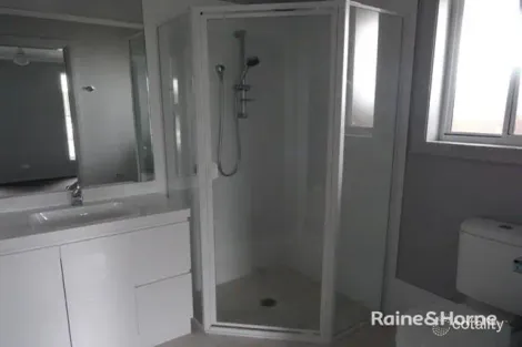 Property photo of 115A Canterbury Drive Raworth NSW 2321