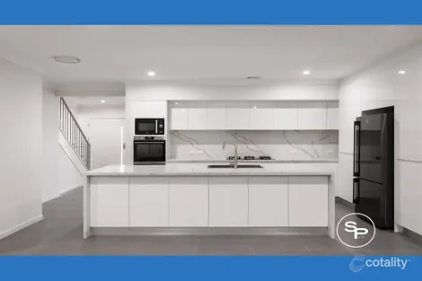 Property photo of 6 Marcus Loane Way Oran Park NSW 2570
