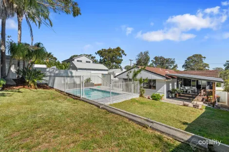 Property photo of 74 Wollybutt Road Engadine NSW 2233