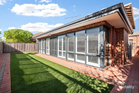 65b Temple St, Victoria Park, WA 6100
