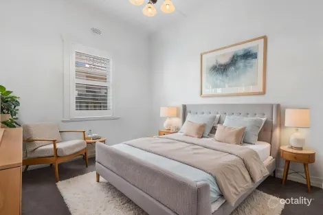 Property photo of 70 Centre Road Brighton East VIC 3187