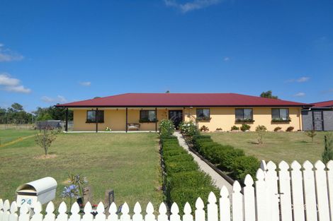Property photo of 24 Bau Court Applethorpe QLD 4378