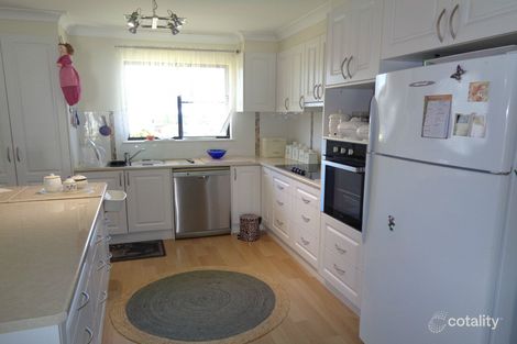 Property photo of 24 Bau Court Applethorpe QLD 4378