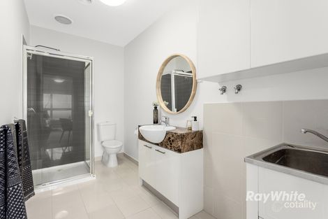 Property photo of 9/21 Lillimur Road Ormond VIC 3204