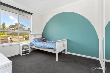 Property photo of 8 Mertz Place Meadows SA 5201
