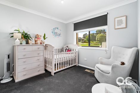 Property photo of 1 Fraser Place Orange NSW 2800