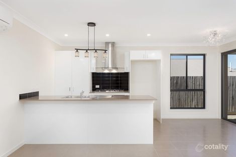 Property photo of 76 Calm Crescent Springfield Lakes QLD 4300