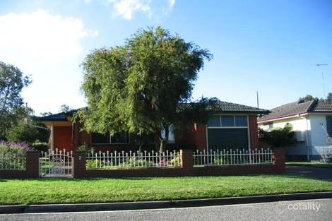 2 Campbell St, Warners Bay, NSW 2282