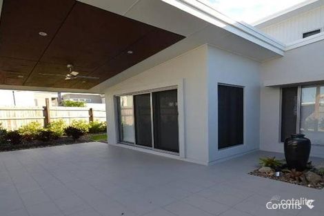 Property photo of 2/5 Buoy Court Birtinya QLD 4575