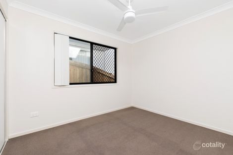 Property photo of 2/253A Whites Road Lota QLD 4179