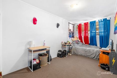 Property photo of 17/45 Watson Esplanade Surfers Paradise QLD 4217