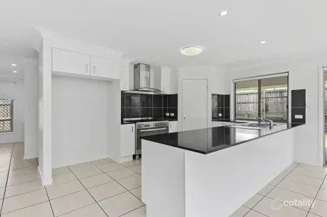 Property photo of 39 Sandhurst Crescent Peregian Springs QLD 4573