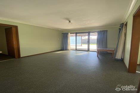 Property photo of 39 Howey Road Pakenham VIC 3810