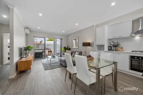 Property photo of 2/4 Farne Close Warwick WA 6024