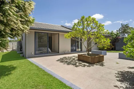 Property photo of 11 Spoonbill Street Birkdale QLD 4159