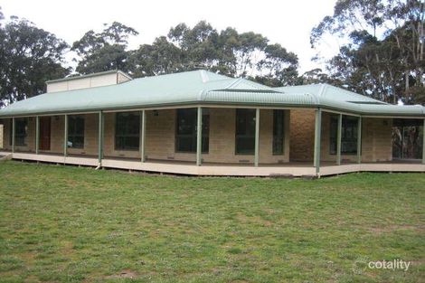 373 Ashbourne Rd, Woodend, VIC 3442