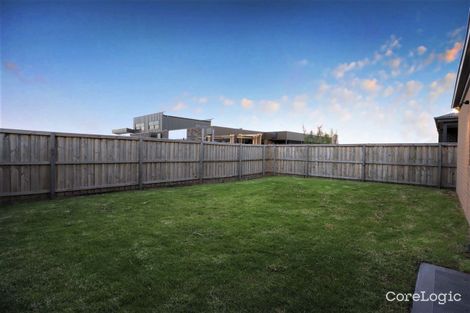 Property photo of 23 Avisha Way Greenvale VIC 3059