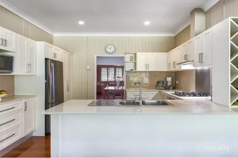 Property photo of 43 Eighth Avenue Kedron QLD 4031