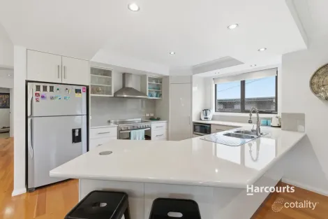 Property photo of 38 Berkshire Parade Penguin TAS 7316