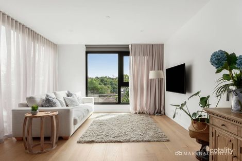 Property photo of 202/10 Lilydale Grove Hawthorn East VIC 3123