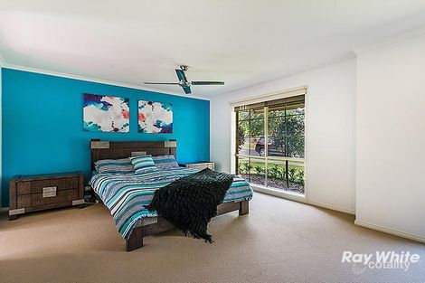 Property photo of 33 Jagger Circuit Cranbourne East VIC 3977