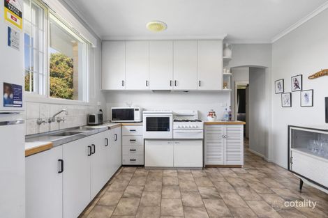 Property photo of 18 Amdura Road Doncaster East VIC 3109