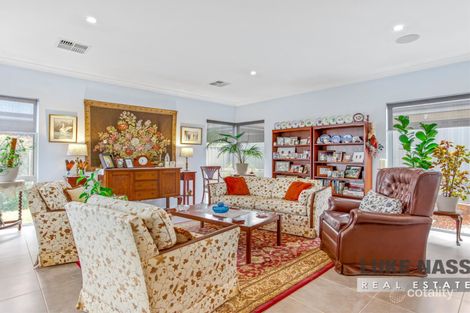 Property photo of 4 Rotsee Place Champion Lakes WA 6111