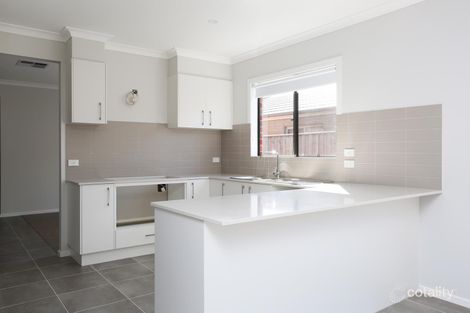 Property photo of 4 Cheyne Street Werribee VIC 3030