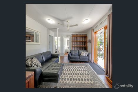 Property photo of 11 Tegula Street Mansfield QLD 4122
