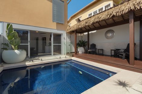 1/80 Mclean St, Coolangatta, QLD 4225