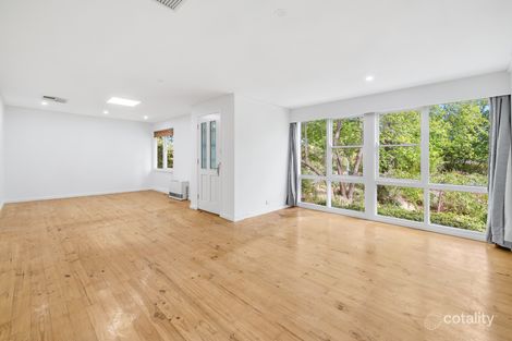 Property photo of 16 Peacock Place Curtin ACT 2605