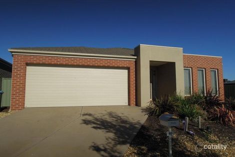 Property photo of 47 Manuka Grove Wyndham Vale VIC 3024