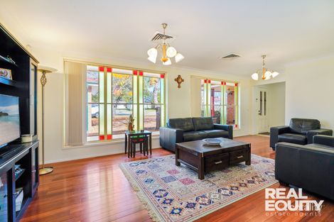 Property photo of 10 Woburn Abbey Court Wattle Grove NSW 2173