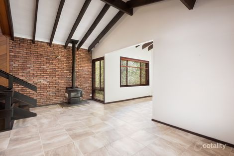 Property photo of 26 Geraldton Place Yarrawarrah NSW 2233