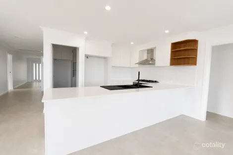 Property photo of 245 Lawrence Drive Kelso NSW 2795